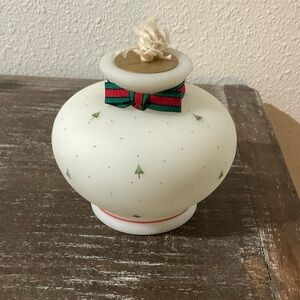 Fenton Christmas Tree Design Scented Oil Lamp